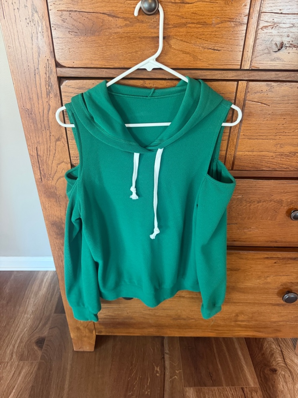 SHEIN Green Cold-Shoulder Hooded Sweatshirt